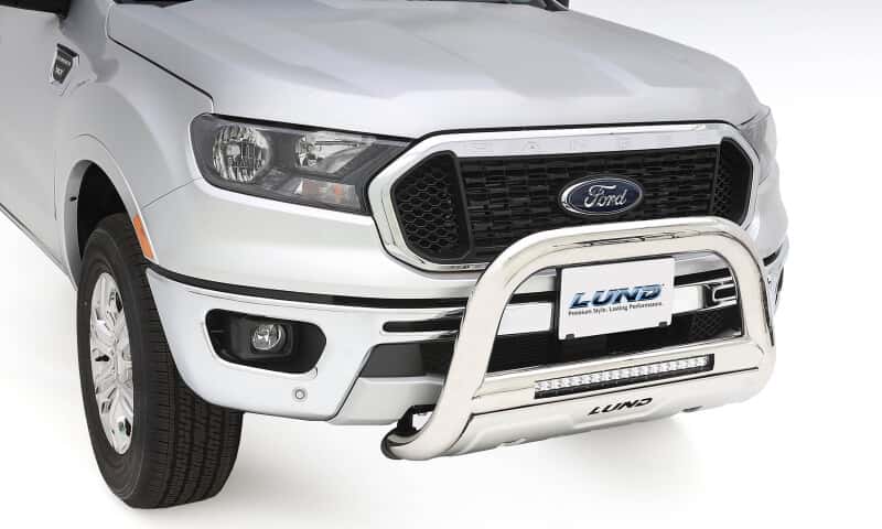 LUND — Lund 04-18 Ford F-150 (Excl. Heritage) Bull Bar w/Light & Wiring - Polished
BULL BAR W-LED LIGHT
Bull Bar - view 1