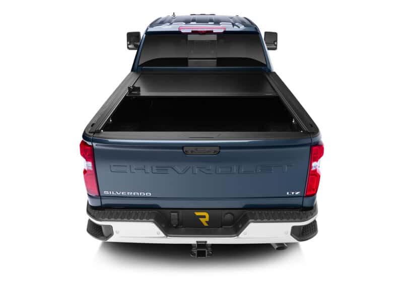 Retrax — Retrax 2020 Chevrolet / GMC HD 6ft 9in Bed 2500/3500 RetraxONE MX - view 3