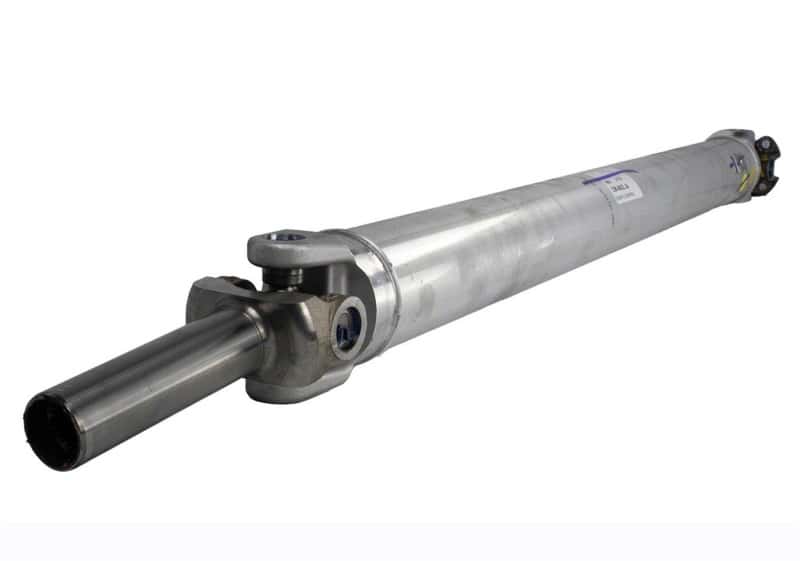Ford Racing — Ford Racing 96-04 Ford Mustang (w/ Manual Trans & 31 Spline) One Piece Aluminum Driveshaft Assembly
Drive Shaft - view 3