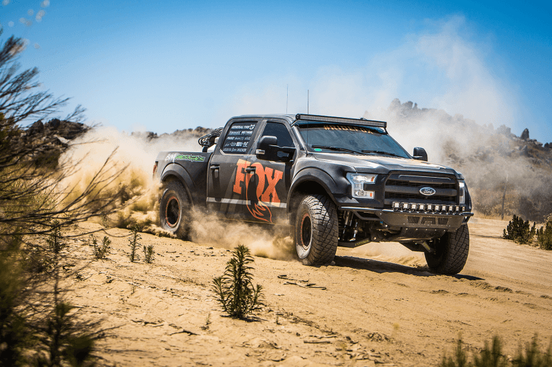 FOX — Fox 09+ Ford F-150 4WD 2.0 Performance Series 10.6in. Smooth Body IFP Rear Shock / 0-1in. Lift
2.0 Shock - view 6