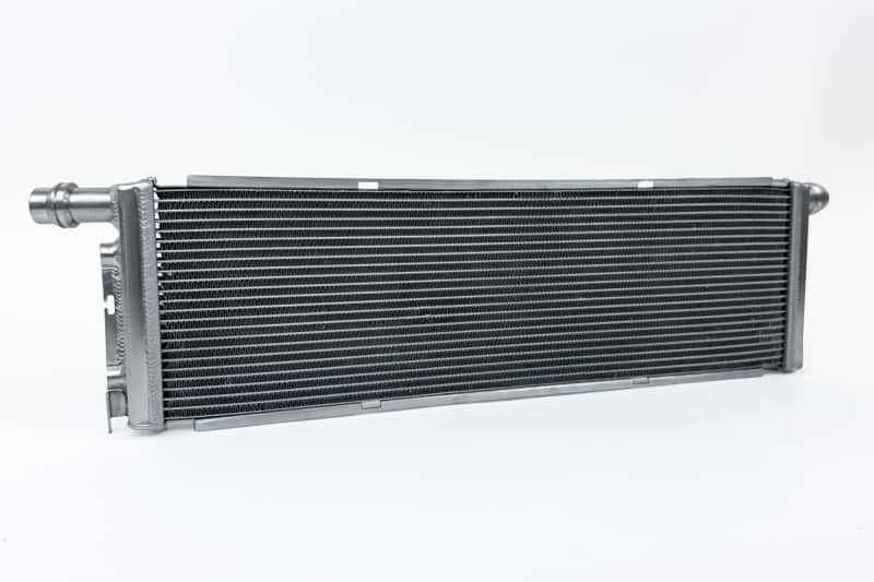 CSF — CSF 2019+ 992.1/992.2 Porsche 911(3.0LT Base/T/S/4/4S/GTS/4 GTS) High Perf Center Aluminum Radiator
CSF Radiator - view 1