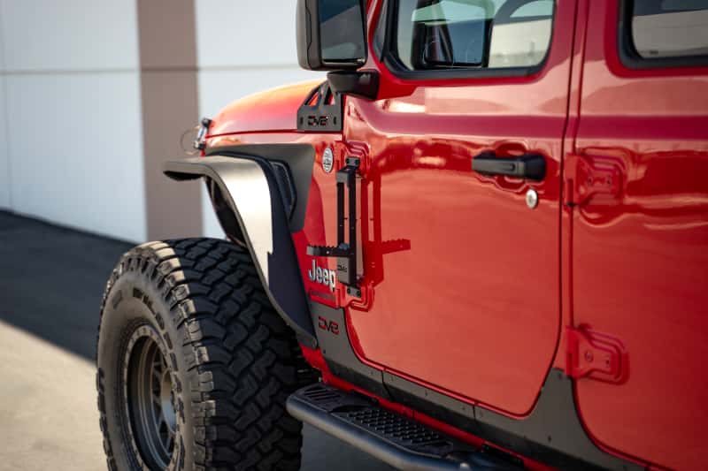 DV8 Offroad — DV8 Offroad 07-23 Jeep Gladiator/Wrangler JT/JK/JL Hinge Mounted Step
Jeep HingeMount Step - view 9