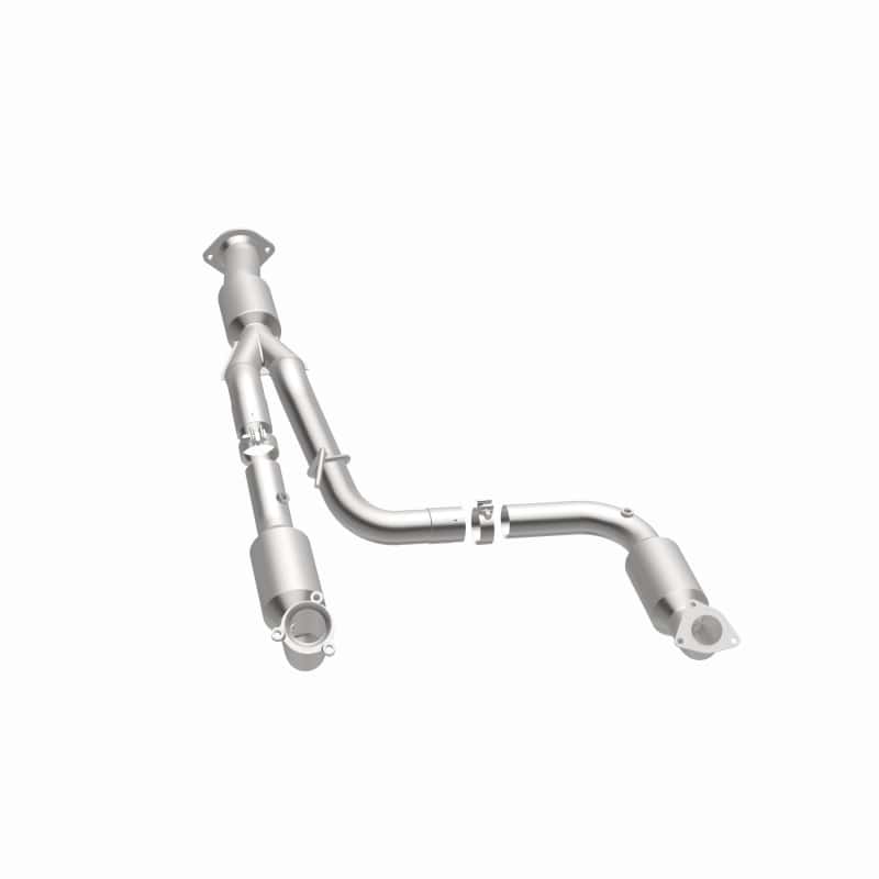 Magnaflow — Magnaflow 12-17 Chevrolet Express 3500 6.0L Direct Fit Converter
California - view 24