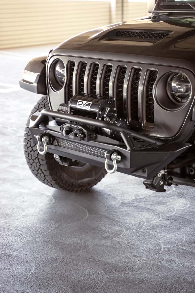 DV8 Offroad — DV8 Offroad 07-23 Jeep Wrangler JK/JL & Gladiator JT FS-1 Series Stubby Front Bumper
Jeep FS-1 Front - view 4