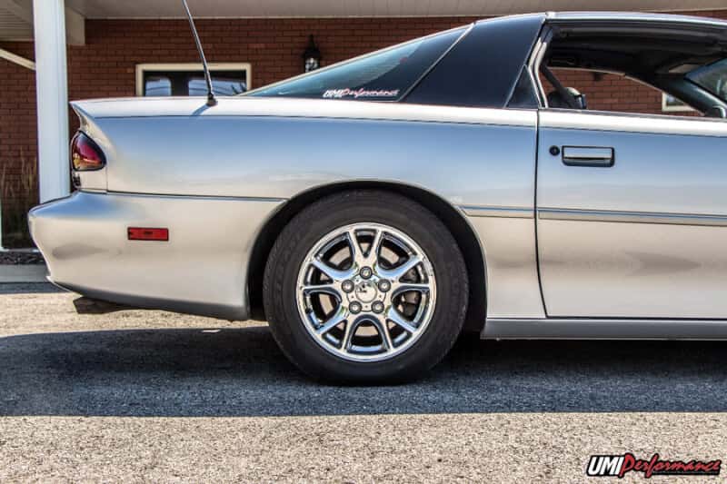 UMI Performance — UMI Performance 93-02 GM F-Body Lowering Springs Rear 1.5in Lowering
Rear Springs - view 2