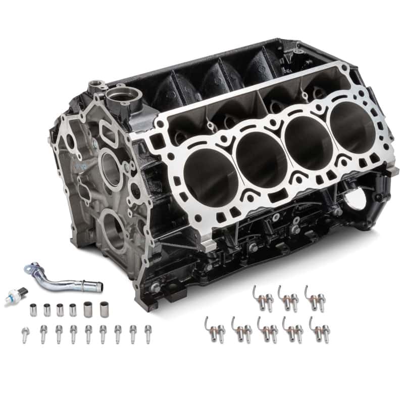 Ford Racing — Ford Racing 2020+ F-250 Super Duty 7.3L Cast Iron Engine Block - view 3