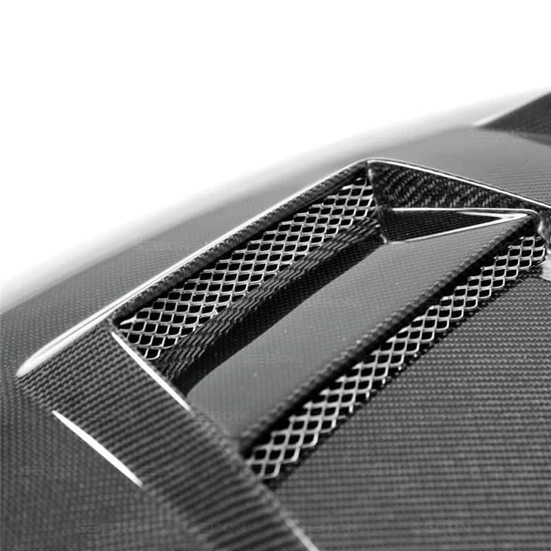 Seibon — Seibon 15-20 Volkswagen Golf MK7 DV-Style Carbon Fiber Hood - view 15