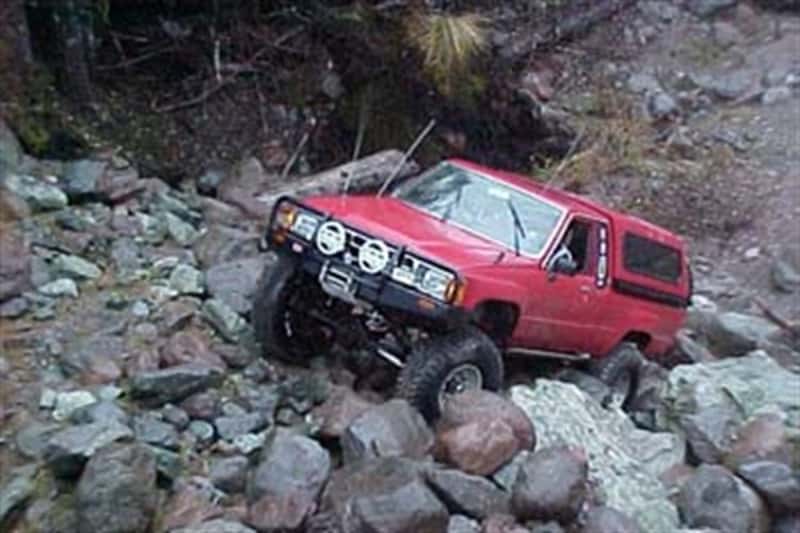 ARB — ARB Winchbar Toyota Pickup 84-85 Live Axle
Winch Bumper - view 3