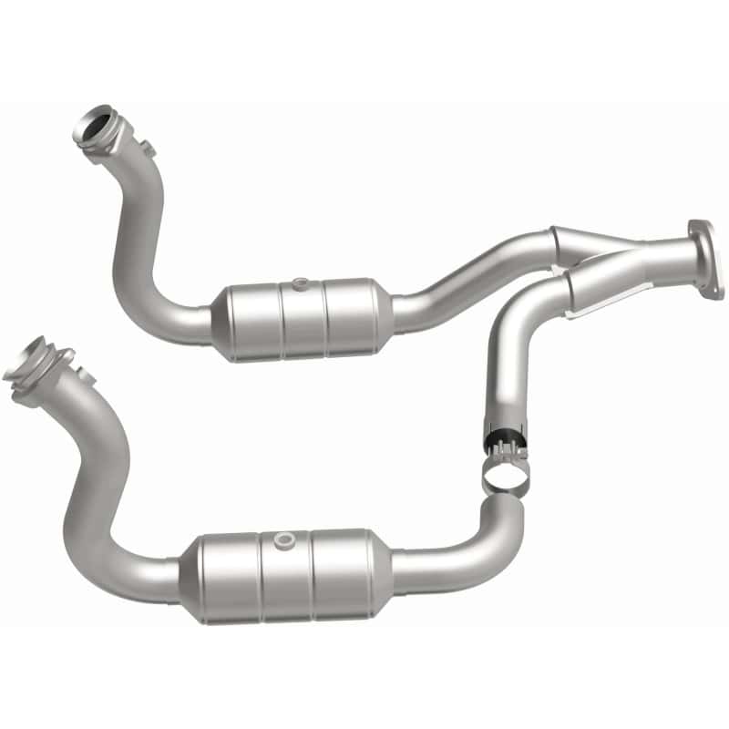 Magnaflow — Magnaflow Conv DF 08-10 Ford F-250/F-250 SD/F-350/F-350 SD 5.4L/6.8L / F-450 SD 6.8L Y-Pipe Assembly
OEM Grade
OEM - view 32