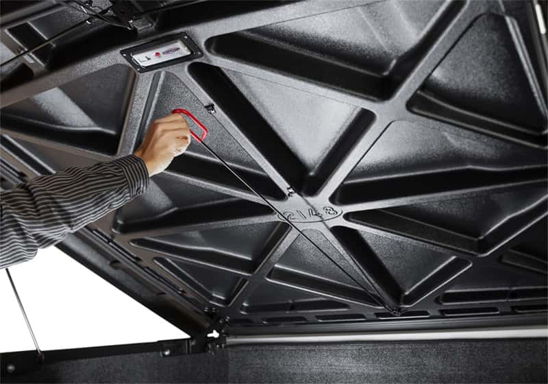 Undercover — UnderCover 2021 Ford F-150 Ext/Crew Cab 6.5ft Elite Bed Cover - Black Textured - view 4
