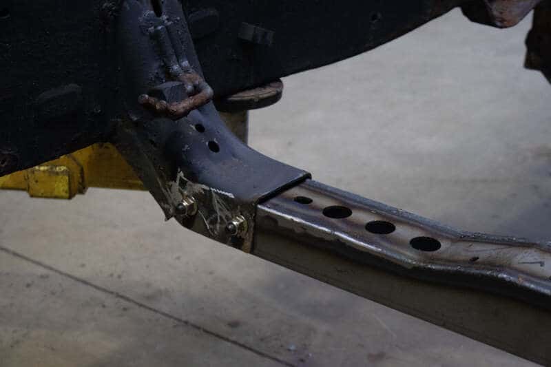 RustBuster — Rust Buster 01-04 Toyota Sequoia Transmission Crossmember - view 5