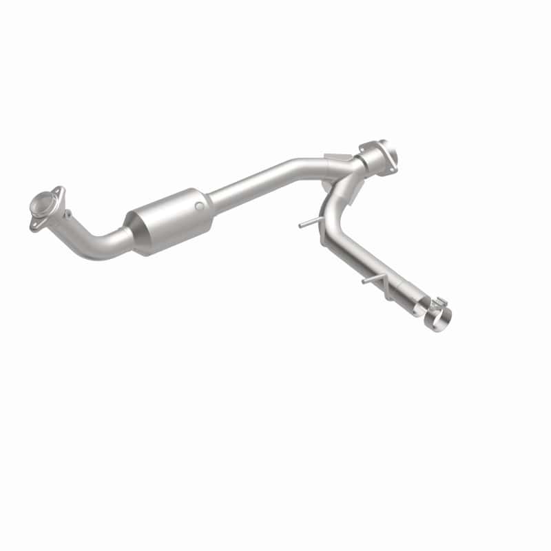 Magnaflow — MagnaFlow Conv Direct Fit 05-06 Lincoln Navigator 5.4L w/ 3in Main Piping
OEM Grade
OEM - view 8