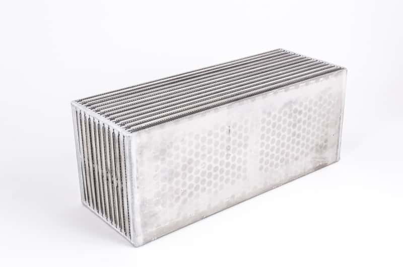 Garrett — Garrett H2O / Air CAC (4.80in x 4.50in x 11.90in) - 1000 HP
grt734408-6005 - view 2