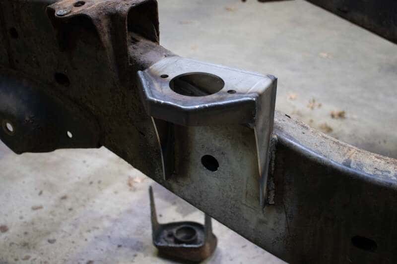RustBuster — Rustbuster Rear Cab Mount - view 5