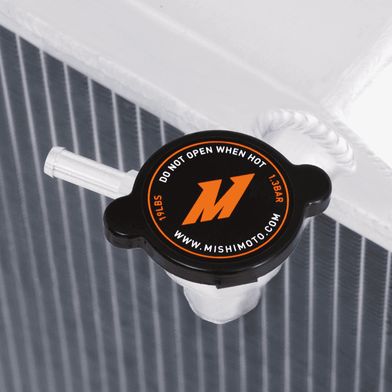 Mishimoto — Mishimoto 81-90 Toyota Land Cruiser FJ60 Aluminum Radiator - view 10