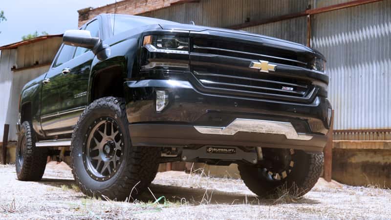 Superlift — Superlift 14-18 GMC Sierra 1500 4WD 6.5in Lift Kit w/ Alum Cntrl Arms Fox Front Coilover & 2.0 Rear
LIFT KIT - view 3