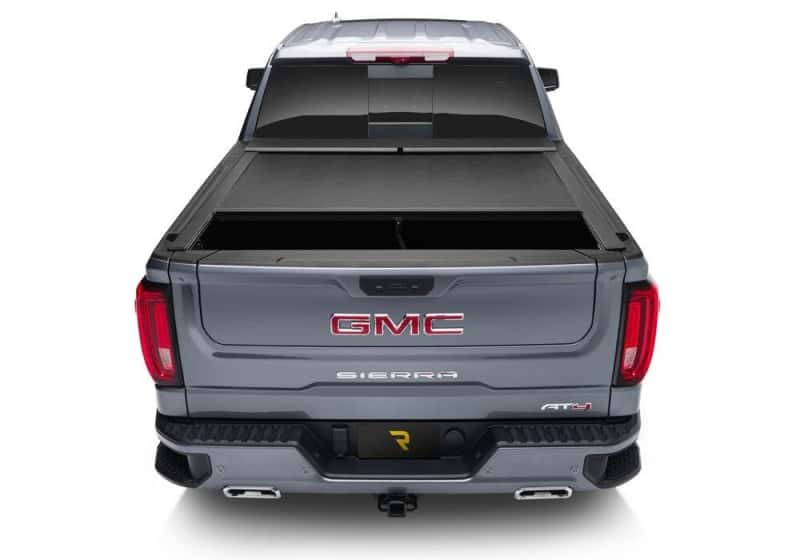 Roll-N-Lock — Roll-N-Lock 2019 Chevrolet Silverado 1500 72.5in Bed M-Series Retractable Tonneau Cover - view 2