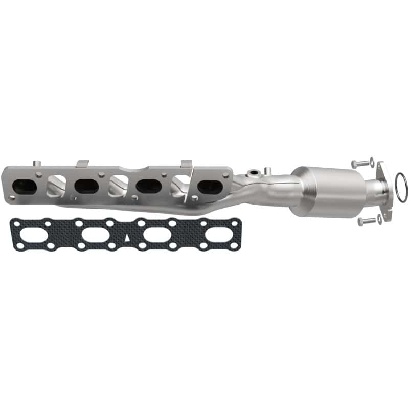 Magnaflow — MagnaFlow Direct-Fit SS Catalytic Converter 04-06 Nissan Titan 5.6L V8 (California)
California - view 2