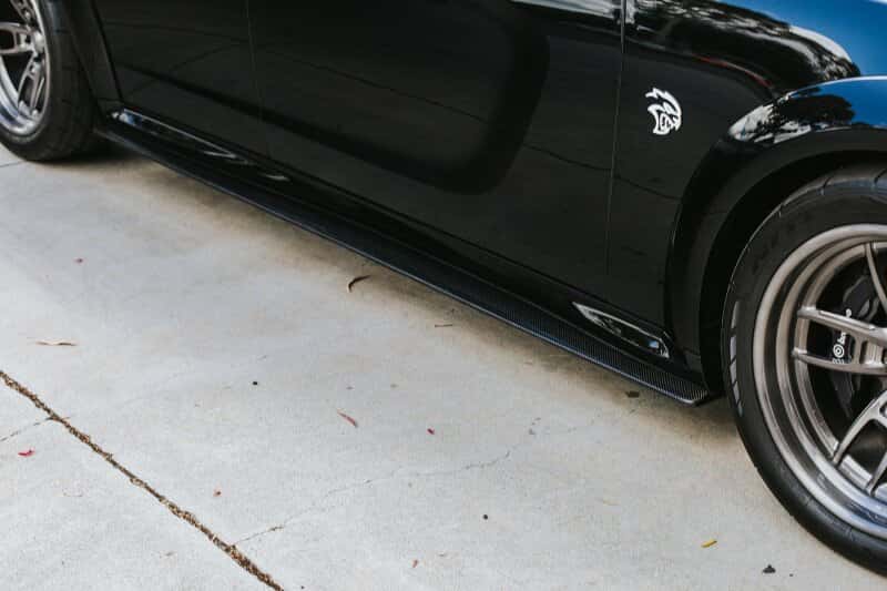 Anderson Composites — Anderson Composites 20-21 Dodge Charger Hellcat Type-MB Wide Body Rocker Panel Splitter
Carbon rocker panels - view 6