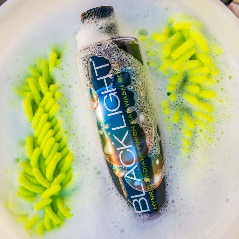 Chemical Guys — Chemical Guys Black Light Hybrid Radiant Finish Car Wash Soap - 16oz - view 7