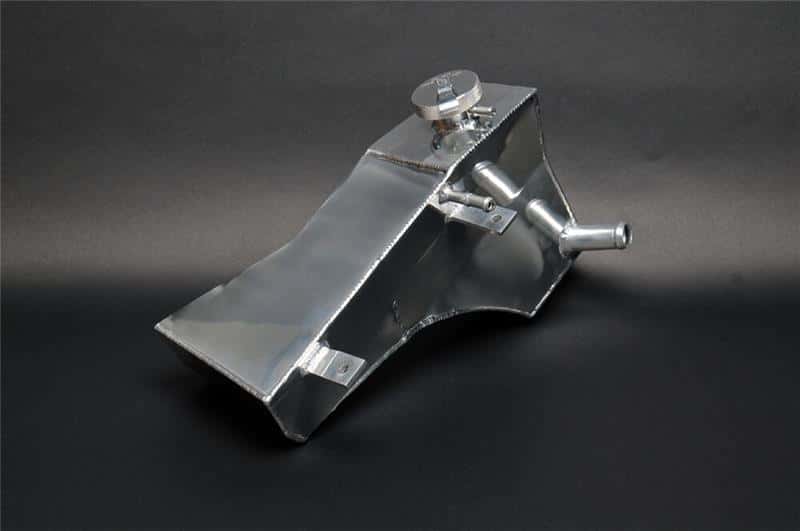 Weapon R — Weapon R 11 Dodge Challenger Polished Alum Coolant Tank (w/ Pressure Cap) - view 1