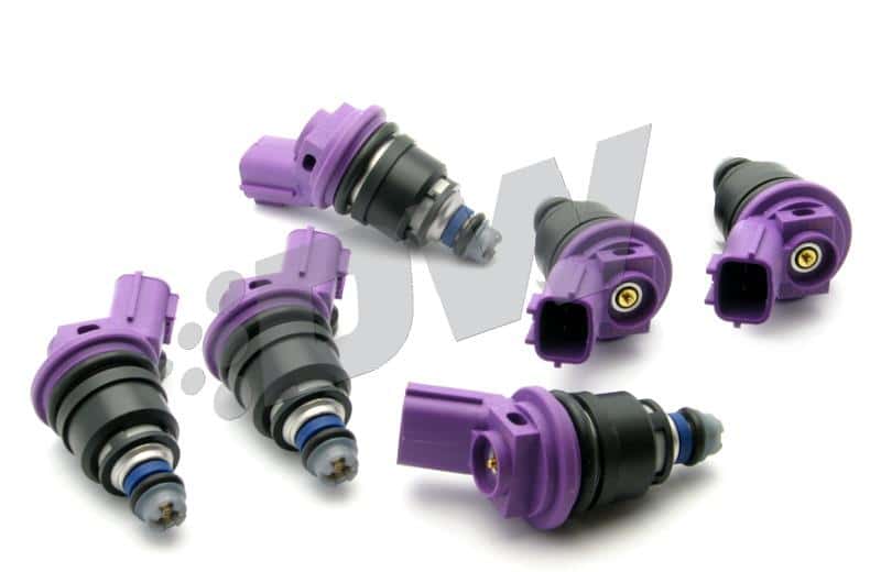 DeatschWerks — DeatschWerks 96-99 Nissan I30 VQ30 / RB25DET / Maxima VQ30de / 300zx 550cc Side Feed Injectors - view 3