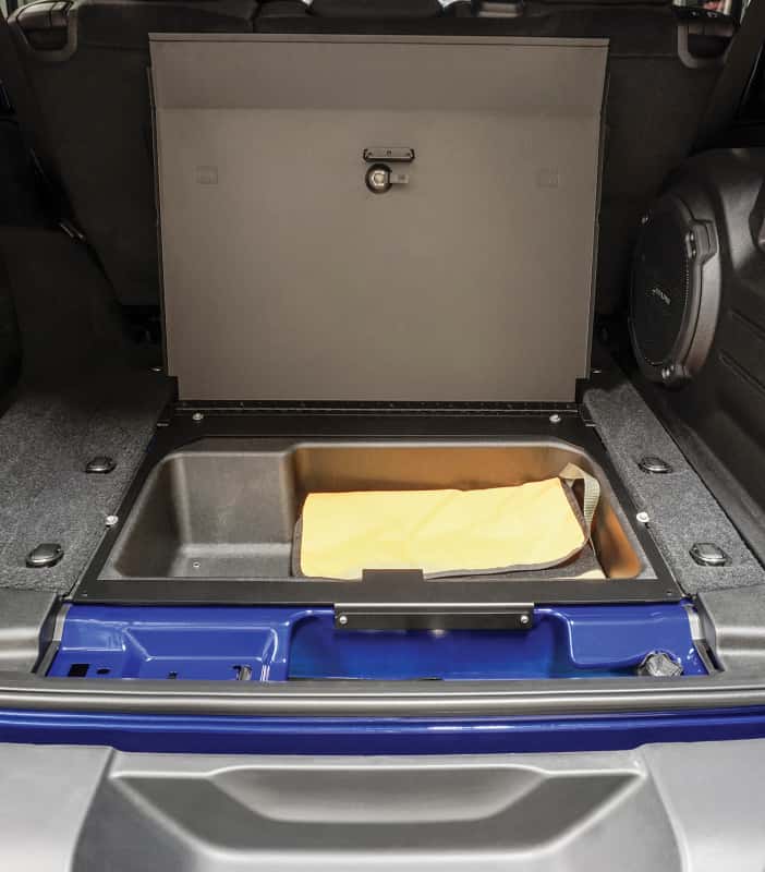 Tuffy Products — Tuffy 2019+ Jeep Wrangler 4Door Cubby Cover W/ Combo Lock
Locking Lid - view 12