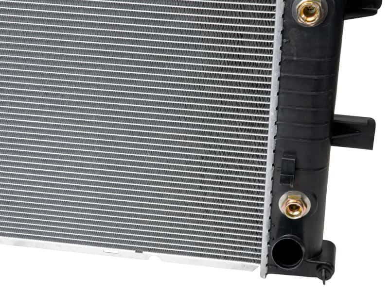 aFe — aFe BladeRunner OER Series Radiator 01-05 GM Diesel Trucks 01-05 V8-6.6L (td) LBZ/LMM
BladeRunner Radiator - view 4