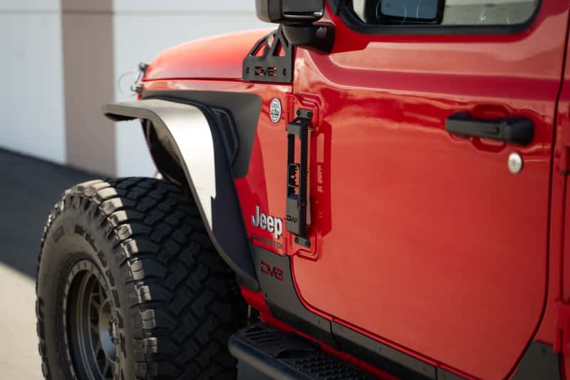 DV8 Offroad — DV8 Offroad 07-23 Jeep Gladiator/Wrangler JT/JK/JL Hinge Mounted Step
Jeep HingeMount Step - view 10