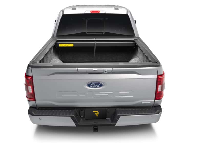Roll-N-Lock — Roll-N-Lock 2021 Ford F-150 67.1in M-Series Retractable Tonneau Cover
Retractable Cover - view 14