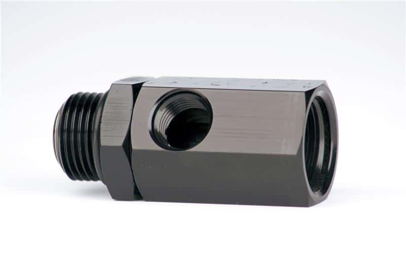 Aeromotive — Aeromotive AN-10 / AN-06 Port Swivel Tee
Fitting - view 1