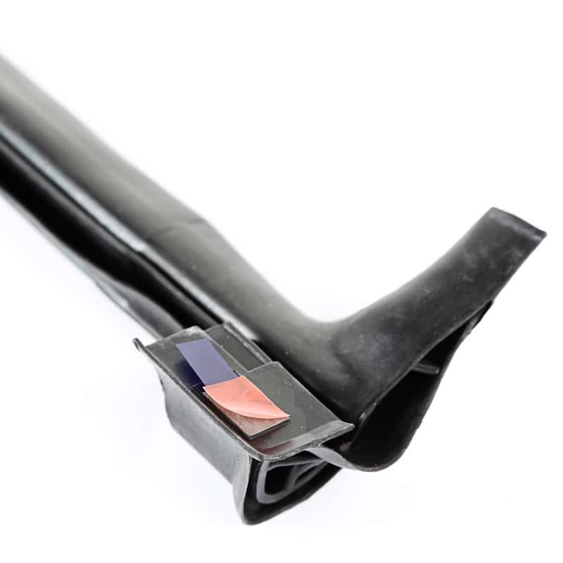 OMIX — Omix Rear Liftgate Seal- 11-18 Wrangler JK - view 2