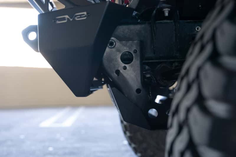 DV8 Offroad — DV8 Offroad 18-23 Jeep Wrangler JL/JT Front Bumper Sway-Bar Disconnect Motor Skid Plate
Jeep Skid Plate? - view 4