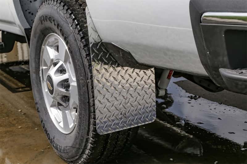 Dee Zee — Dee Zee Universal Flaps Brite-Tread Universal 11x19 Notched (Blk) - view 5