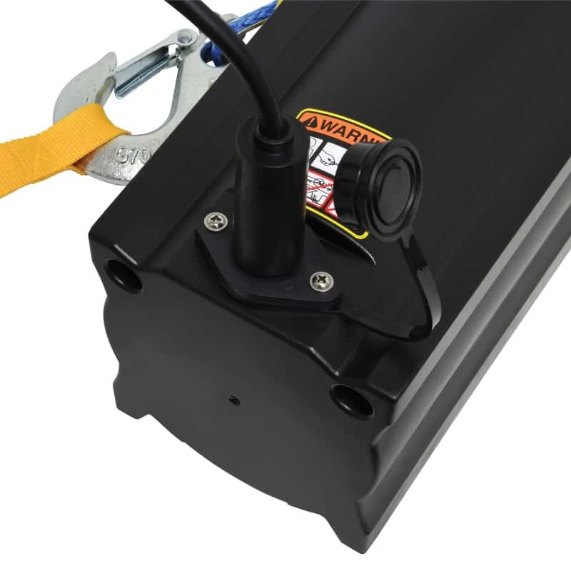 Superwinch — Superwinch 5500 LBS 12V DC 1/4in x 60ft Synthetic Rope S5500 Winch
Winch - view 9