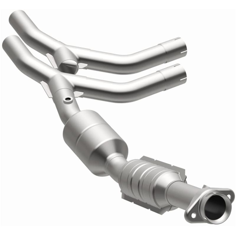 Magnaflow — HM Grade Direct-Fit Catalytic Converter