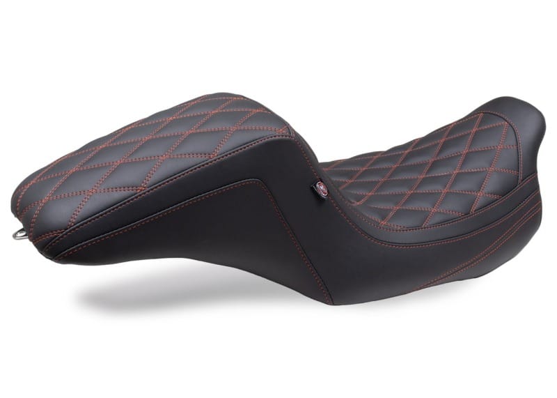 Mustang Motorcycle — Mustang 08-24 HD FL Touring Double Diamond Squareback 1PC Seat - Black w/ Red Stitching