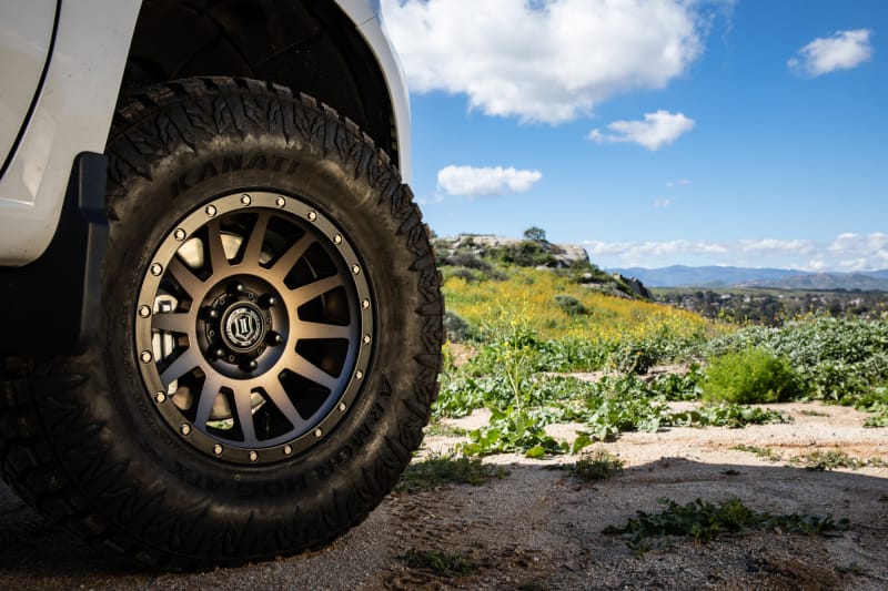 ICON — ICON ALLOYS COMPRESSION BRONZE - 17 X 8.5 / 6 X 5.5 / 0MM / 4.75" BS