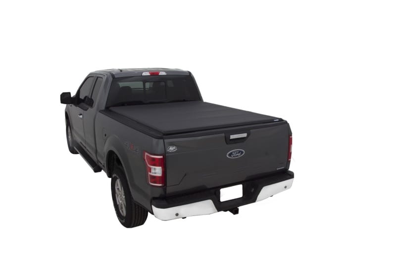 LUND — Genesis Elite Twill Roll-Up Tonneau Cover
Genesis™ Elite Roll Up Tonneau