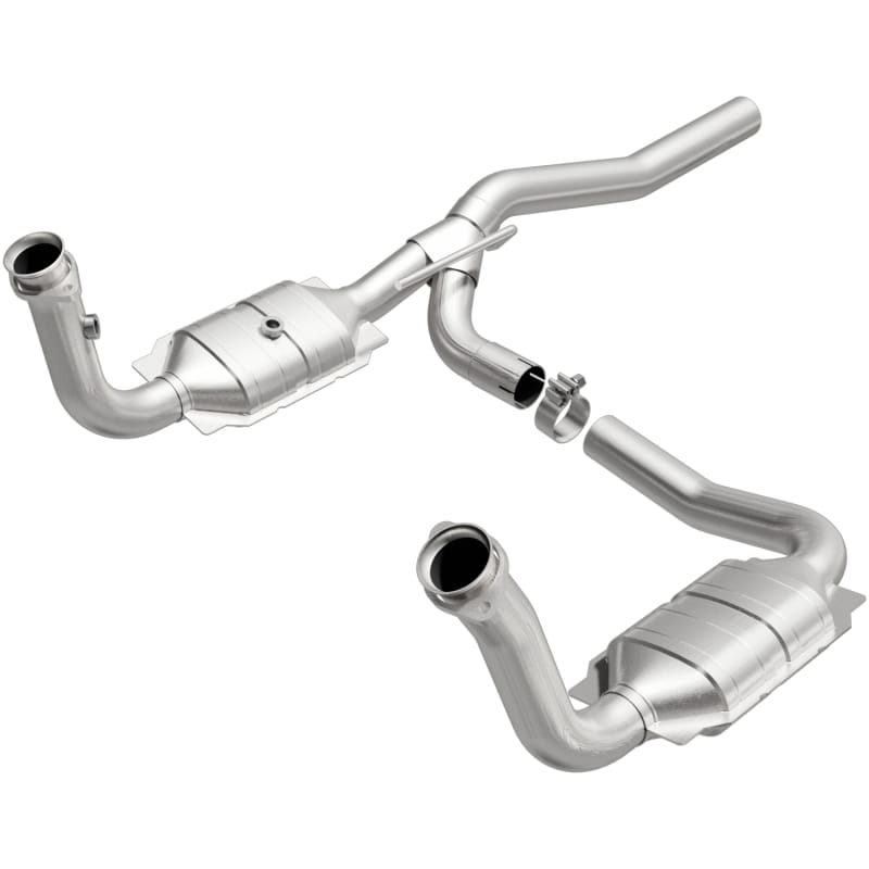Magnaflow — OEM Grade Direct-Fit Catalytic Converter