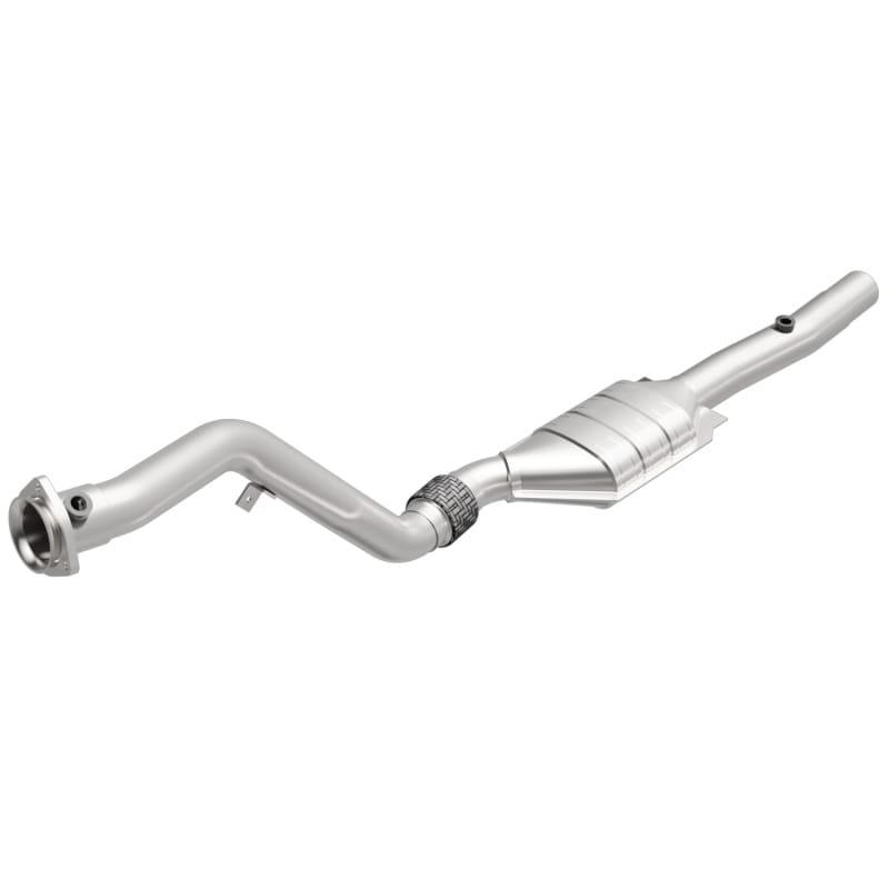 Magnaflow — OEM Grade Direct-Fit Catalytic Converter