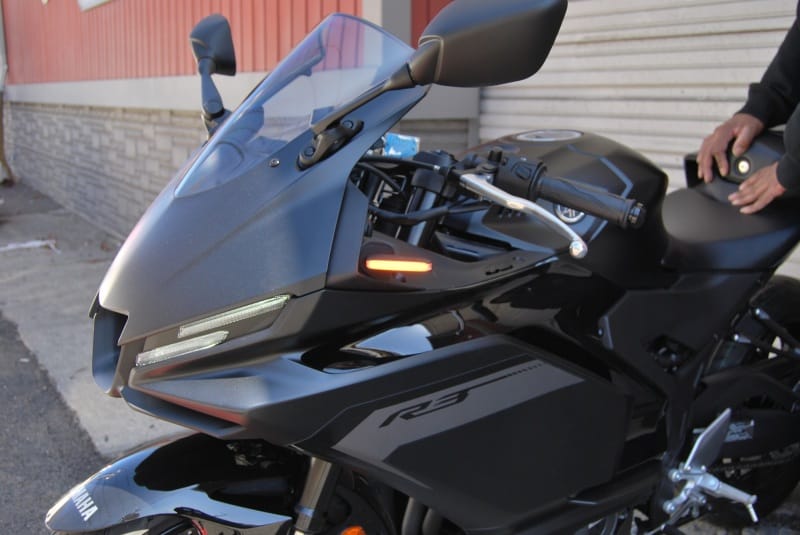 New Rage Cycles — New Rage Cycles 25+ Yamaha R3 Front Turn Signals