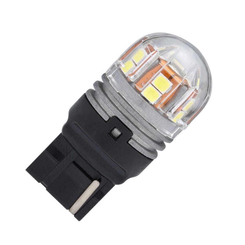 Putco — Putco LumaCore 7440 Red - Pair
Bulb
