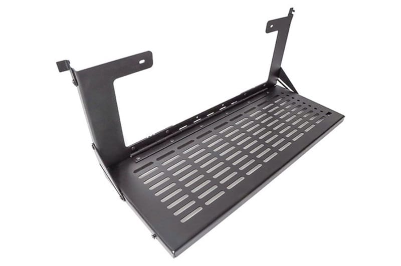 Dee Zee — Tailgate Work Bench