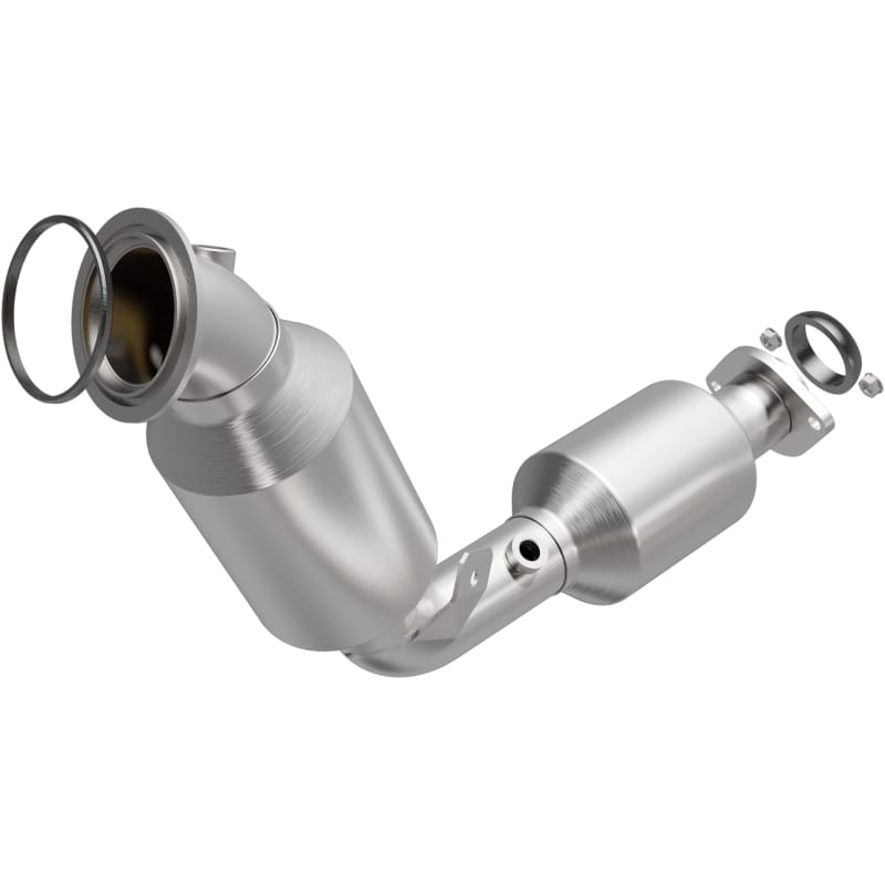 Magnaflow — OEM Grade Direct-Fit Catalytic Converter