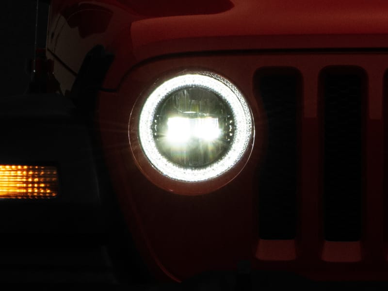 Raxiom — Axial Series LED Headlights
Black Housing
Clear Lens