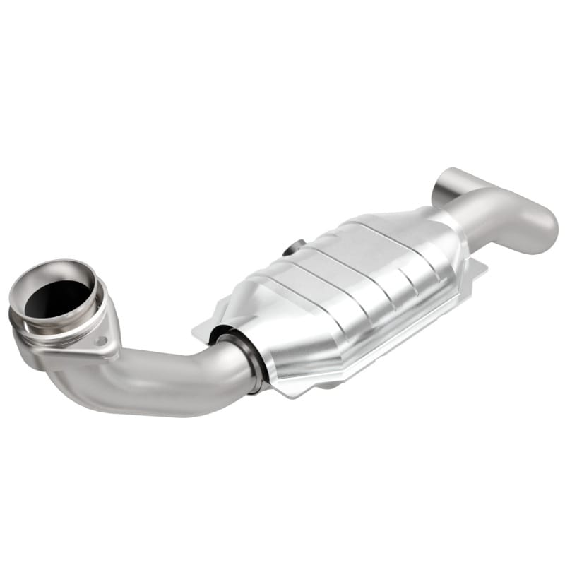 Magnaflow — OEM Grade Direct-Fit Catalytic Converter