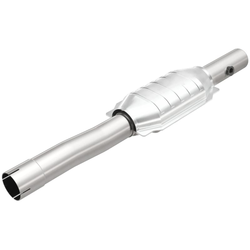 Magnaflow — OEM Grade Direct-Fit Catalytic Converter