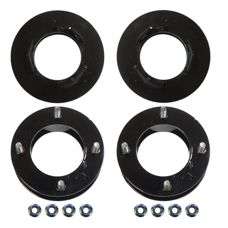 Skyjacker — 2.5 in. Lift Kit With Front and Rear Metal Spacers.