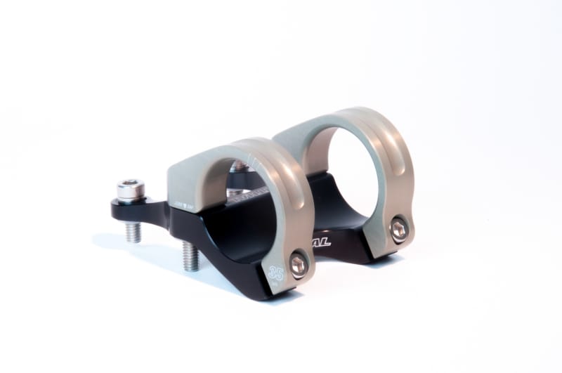Renthal — Renthal Integra 35 Handlebar Clamp 50 mm./ Zero Rise